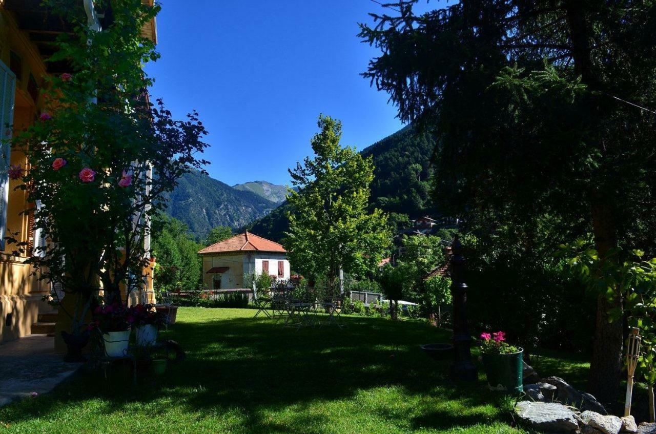 La Ribambelle Panzió Saint-Martin-Vésubie Kültér fotó
